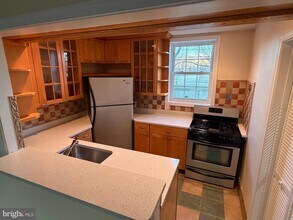 3765 Mark Dr in Alexandria, VA - Building Photo - Building Photo