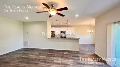 7801 Valencia Rd in Sebring, FL - Building Photo - Building Photo
