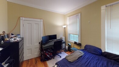 5 Durham St, Unit #1 in Somerville, MA - Building Photo - Building Photo