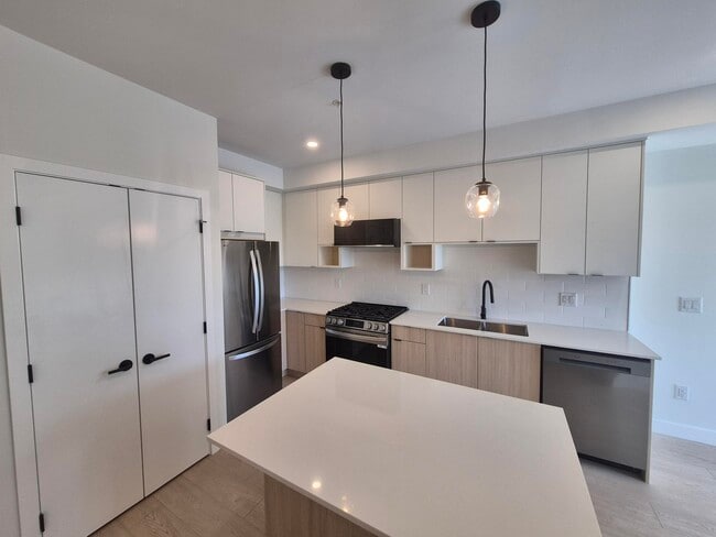 property at 2629-2629 Millstream Rd
