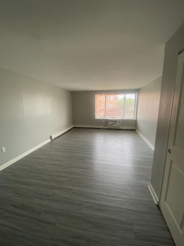 31 Gillett St in Hartford, CT - Building Photo - Building Photo