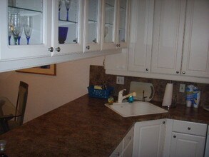 21 Abbey Ln-Unit -107 in Delray Beach, FL - Building Photo - Building Photo