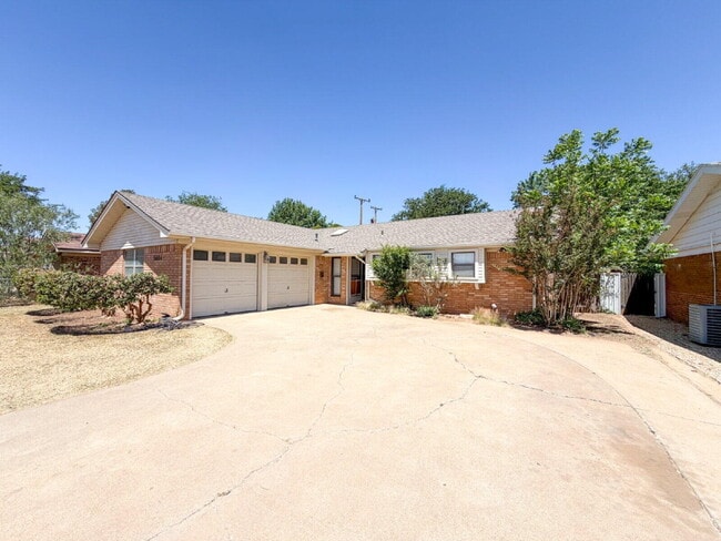 property at 5604 38th St
