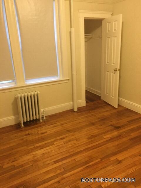 1687 Commonwealth Ave in Boston, MA - Building Photo - Building Photo