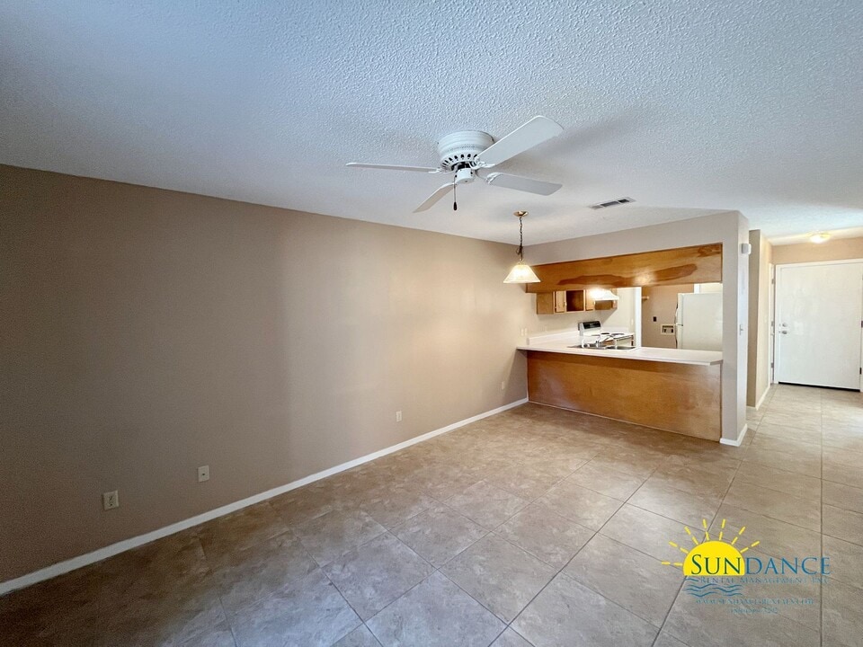 404 Harding Rd in Niceville, FL - Building Photo