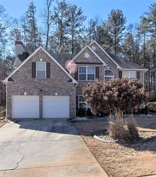 3541 Mortons Landing Dr in Ellenwood, GA - Building Photo