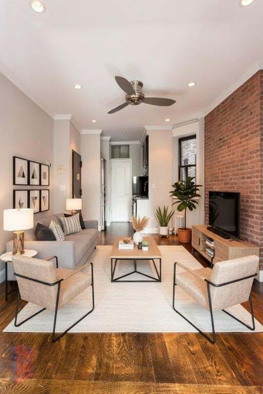 697 TENTH (47th St. & 48th St.), #2RN, Unit 2RN