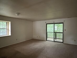 3214 Juniper Ct in Mays Landing, NJ - Building Photo - Building Photo
