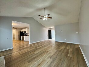 2202 Foster Gwin Ln in Fayetteville, NC - Building Photo - Building Photo