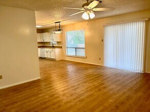 3847 Pipers Meadow St in San Antonio, TX - Building Photo - Building Photo