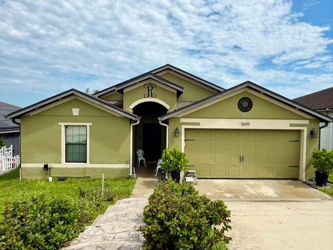 property at 1609 Steely Dr