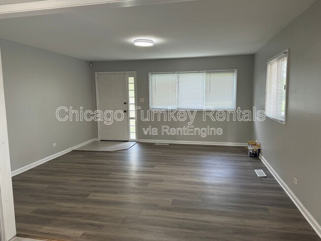 15444 Albany Ave in Markham, IL - Building Photo - Building Photo