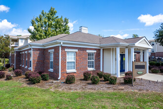 Ashley Riverside in Albany, GA - Foto de edificio - Building Photo