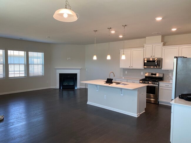 property at 11122 Westbranch Pkwy