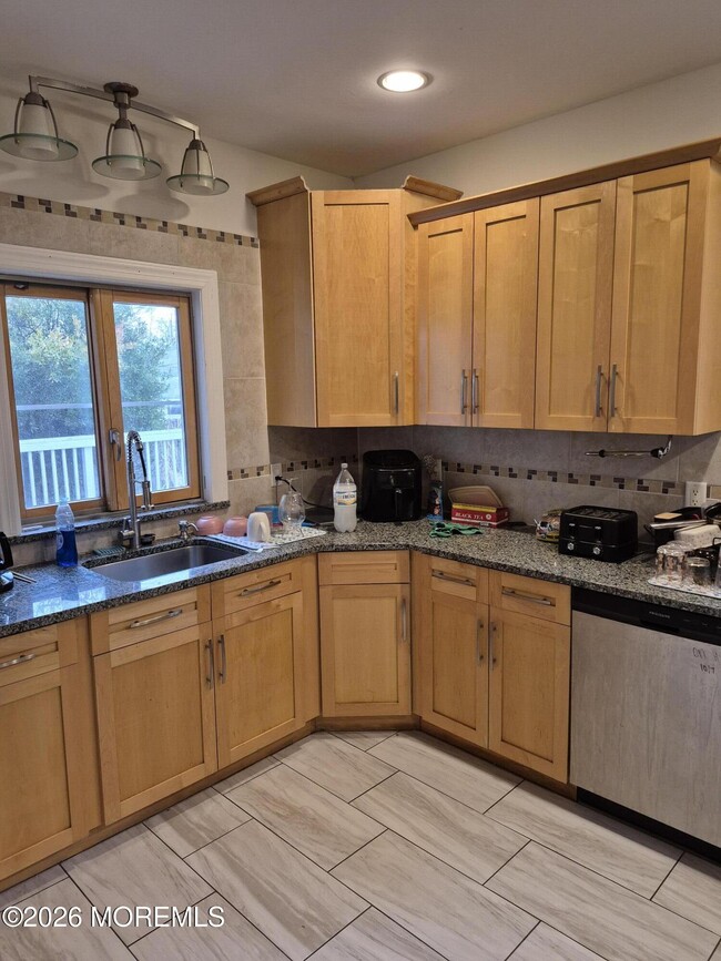 247 Perrine Ave in Long Branch, NJ - Building Photo - Building Photo