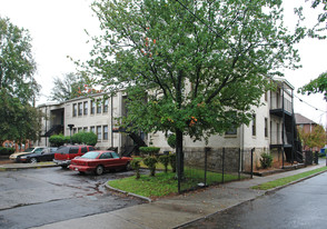 468 NE Boulevard Apartments