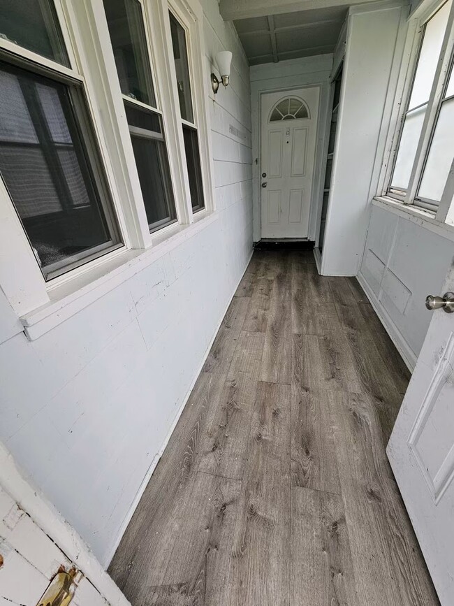 property at 25 Lorimer St