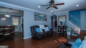 5804 Runford Dr in New Carrollton, MD - Building Photo