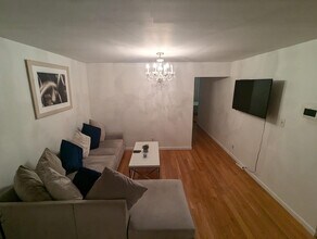 304 E 34th St in New York, NY - Building Photo - Building Photo