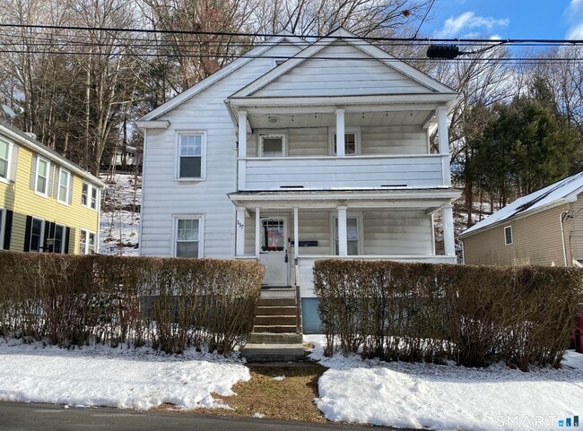 property at 117 Golden Hill St