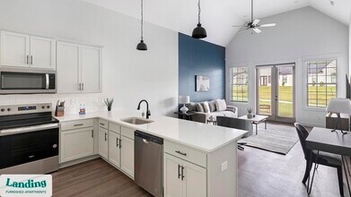 22052 Stratford Wy in Athens, AL - Foto de edificio - Building Photo