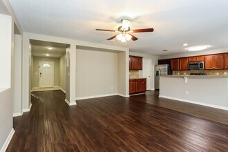 3877 Marsh Bluff Dr in Jacksonville, FL - Building Photo - Building Photo