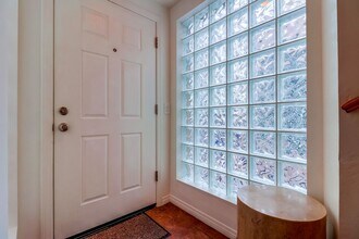 841 Avalon Ct in San Diego, CA - Building Photo - Building Photo