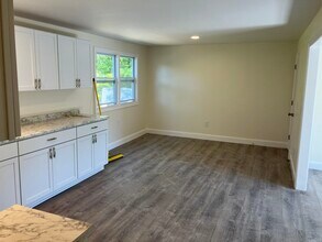 6 Willowbrook Dr in Rochester, NH - Building Photo - Building Photo