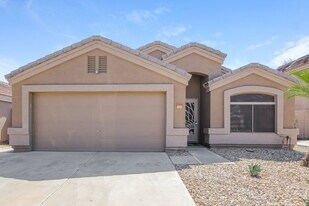 12821 W Crocus Dr in El Mirage, AZ - Building Photo