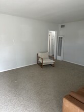 44742 Gadsden Ave in Lancaster, CA - Building Photo - Building Photo