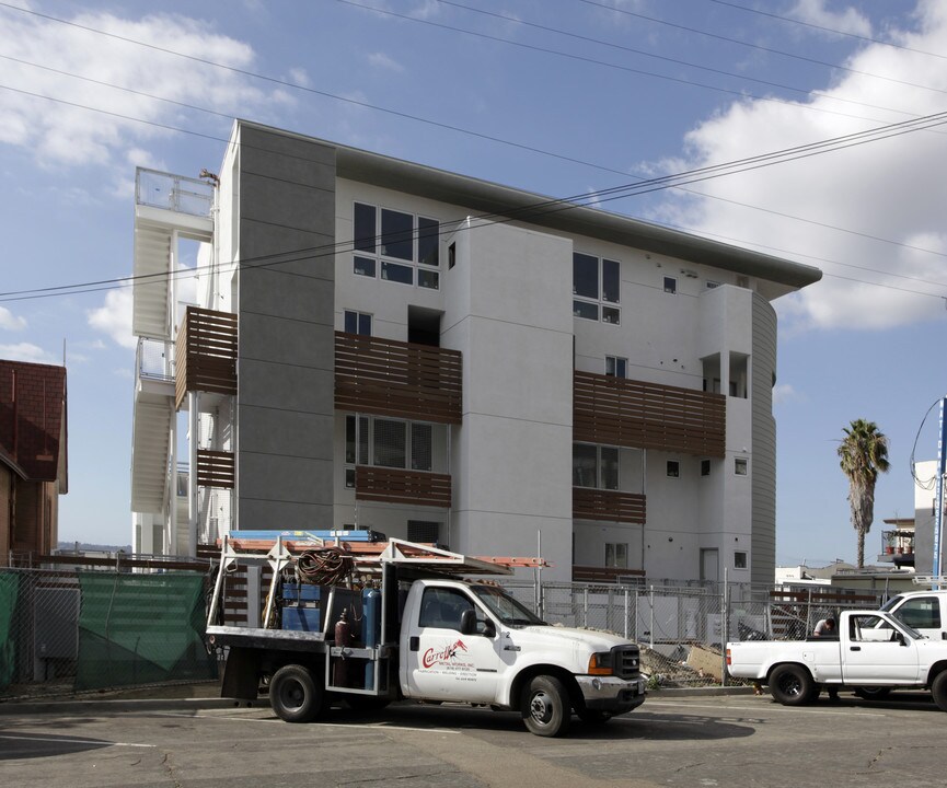 2234-2244 Brant St in San Diego, CA - Building Photo