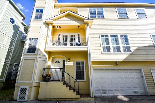1129 W 15th 1/2 St in Houston, TX - Building Photo - Building Photo