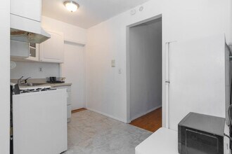 248 E 91st St in New York, NY - Building Photo - Building Photo