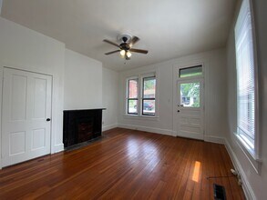 451 Warner St in Cincinnati, OH - Building Photo - Building Photo