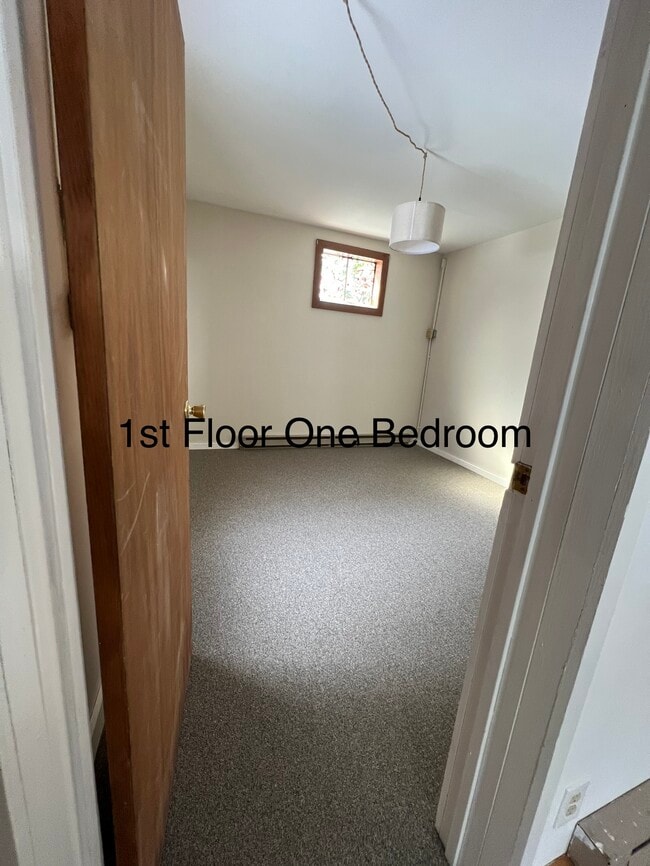 25 Adirondack Ave, Unit One Bedroom First Floor