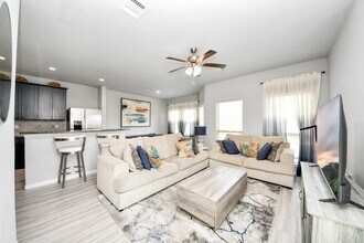 13323 Colina Mdws Ln in Houston, TX - Building Photo - Building Photo