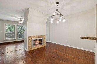 5616 Preston Oaks Rd, Unit #105 in Dallas, TX - Building Photo - Building Photo