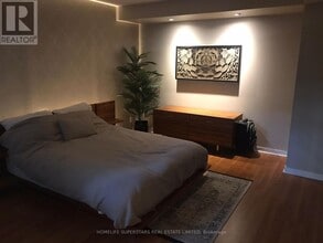 76 Shuter St in Toronto, ON - Building Photo - Building Photo