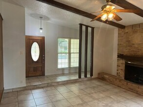2514 Redleaf Ln in Austin, TX - Building Photo - Building Photo