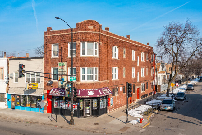 3800 W North Ave in Chicago, IL - Building Photo - Building Photo