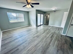 110 5th St in Daphne, AL - Building Photo - Building Photo