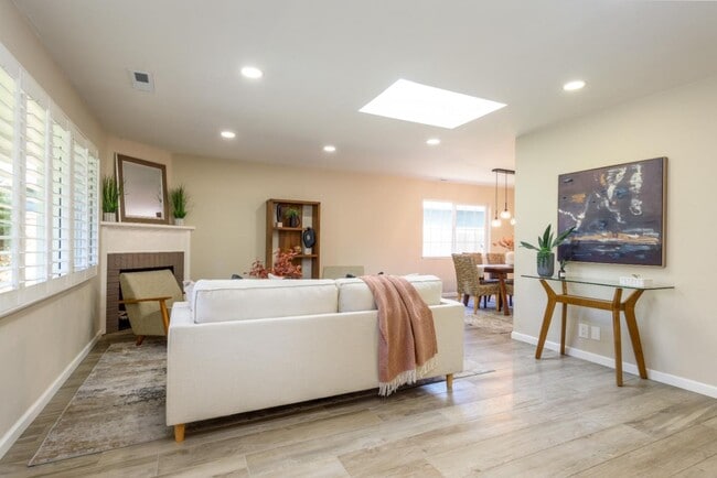property at 2023 Valparaiso Ave
