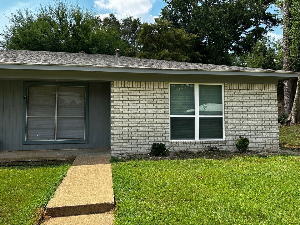 312 Tammy Lynn Dr in Longview, TX - Building Photo