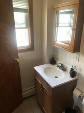 26 8th St, Unit 3 in Cambridge, MA - Building Photo - Building Photo