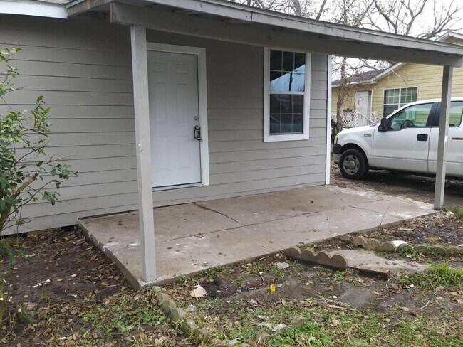 property at 2152 William Tell St