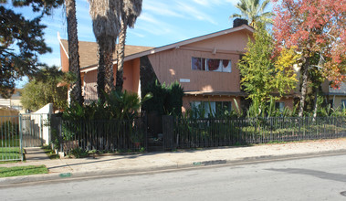 359 N Prospero Dr in Covina, CA - Building Photo - Building Photo