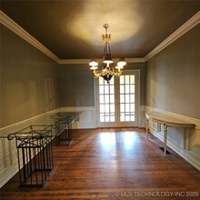 2442 E 19th St in Tulsa, OK - Building Photo - Building Photo