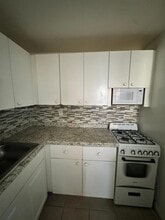 1230 W 54th St in Hialeah, FL - Building Photo - Building Photo