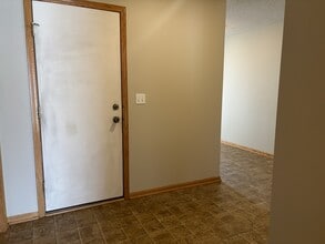 1349 Willow Trail in Farmington, MN - Building Photo - Building Photo