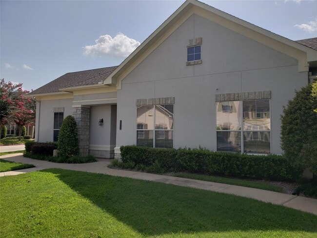 4330 Lake Run Dr in Missouri City, TX - Building Photo - Building Photo